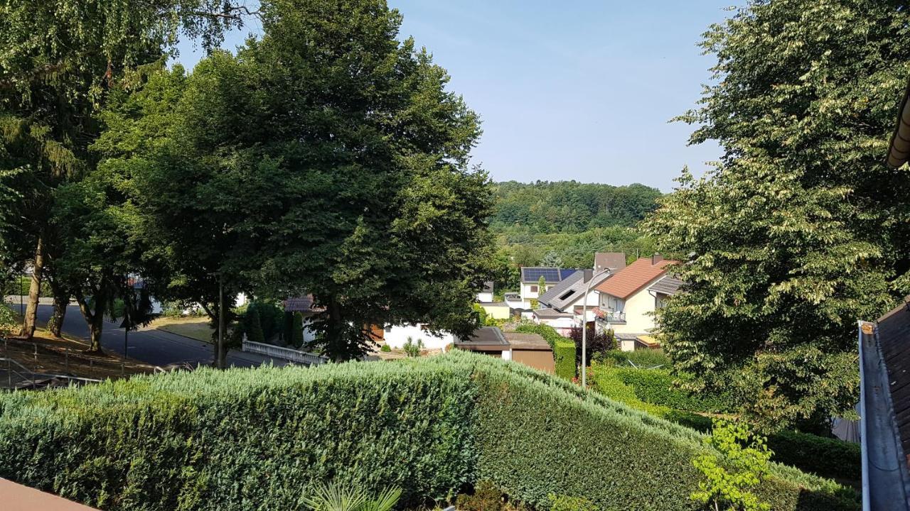 Rentrisch Am Waldrand Leilighet Sankt Ingbert Eksteriør bilde